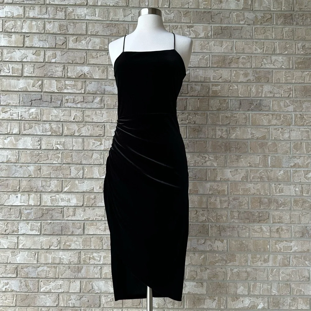 Aqua Long Velvet Dress Size M 🌸 - Picture 8 of 8